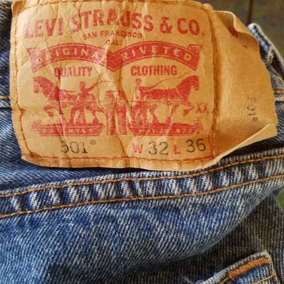 Denim - Levi's 501 Button Up Jeans
